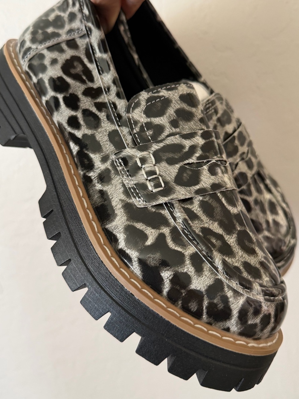Leopard Print Penny Loafers Black & Gray Paten & Leather Chunky Heel 7.5 - Picture 5 of 5